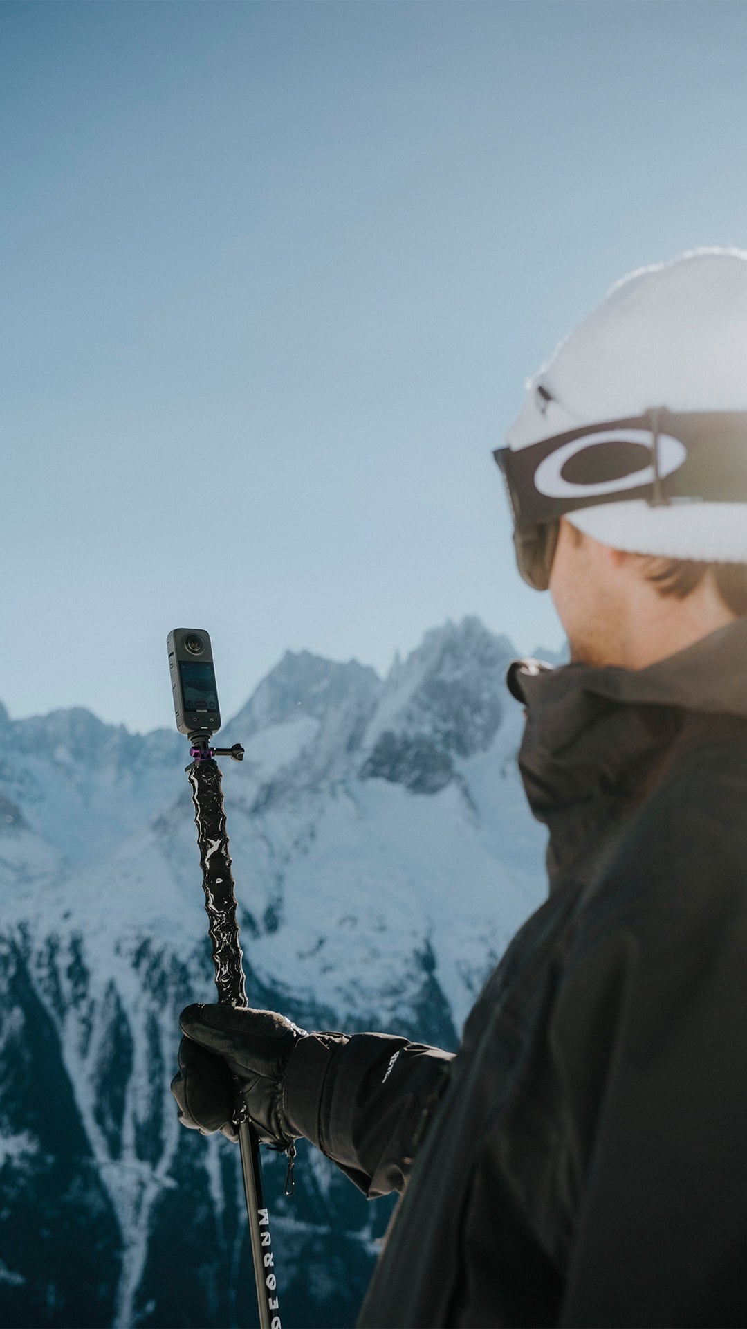 Insta360 ski pole camera mount